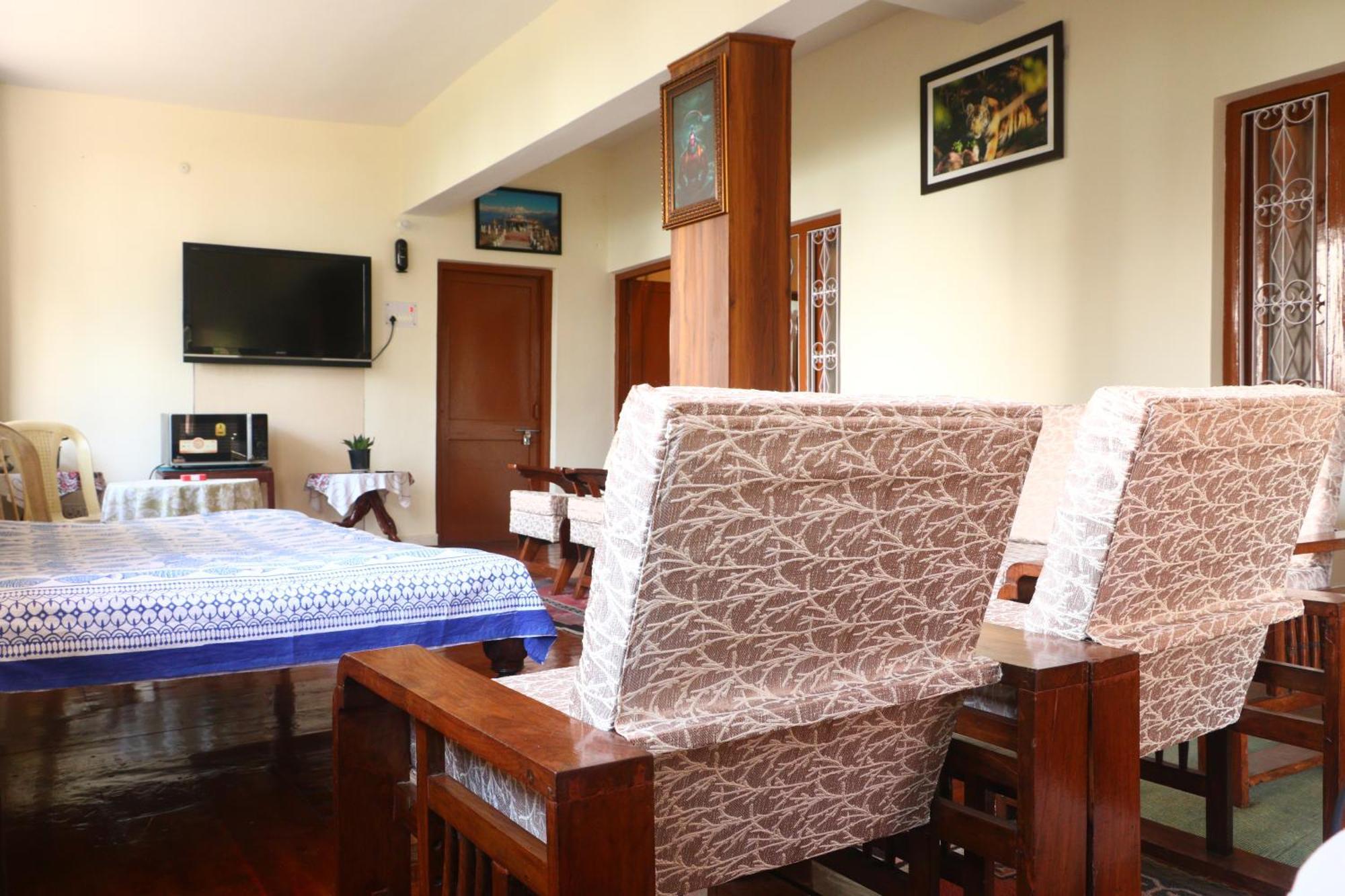The Deodar Inn Pauri ภายนอก รูปภาพ